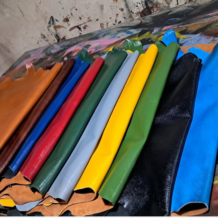 چرم طبیعی بزی